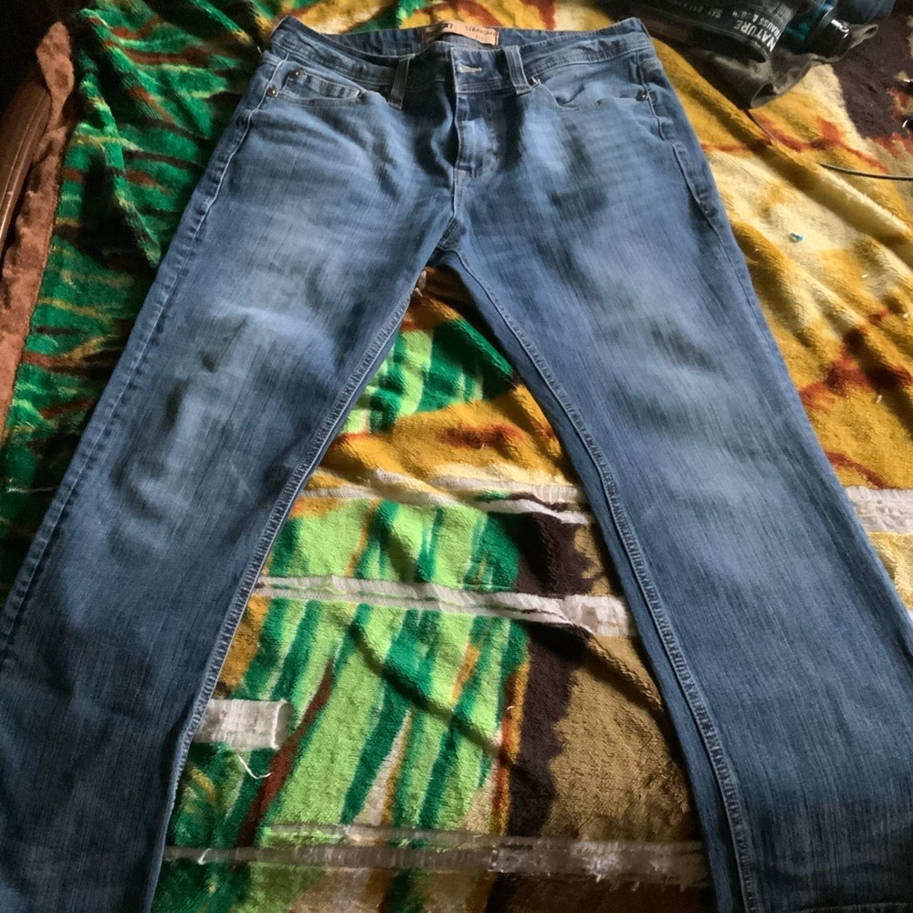 32 x 30 Seven7 jeans